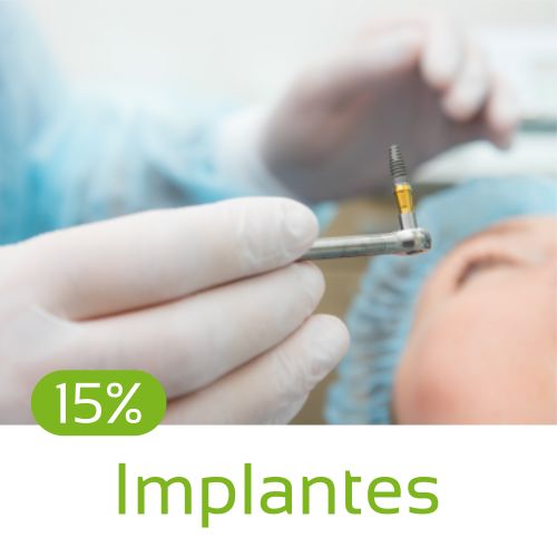 Promoción descuento en implantes dentales